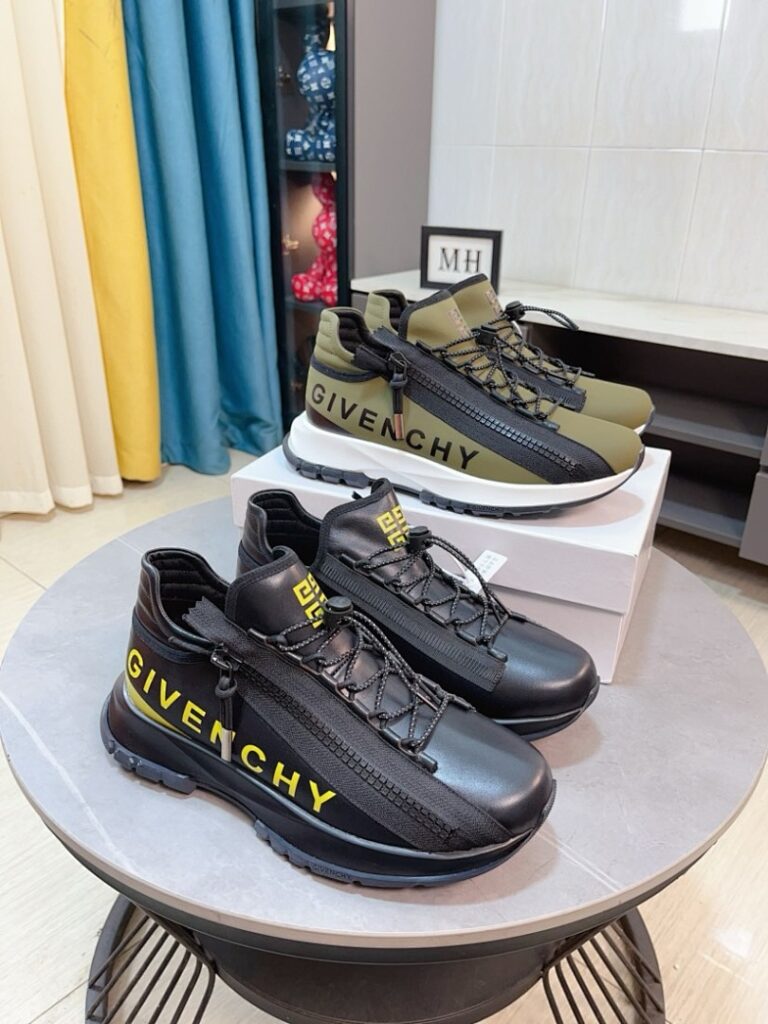 Givenchy Shoe Style 3001155