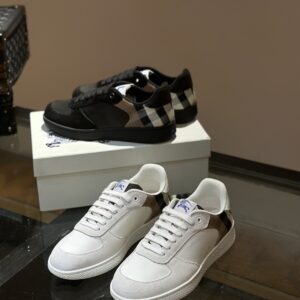 Balenciaga Shoe Style 2301126