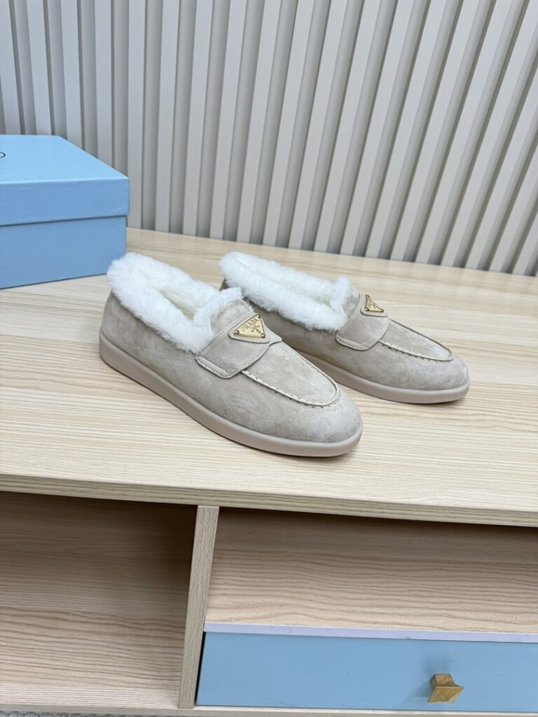Prada Shoe Style 2901154