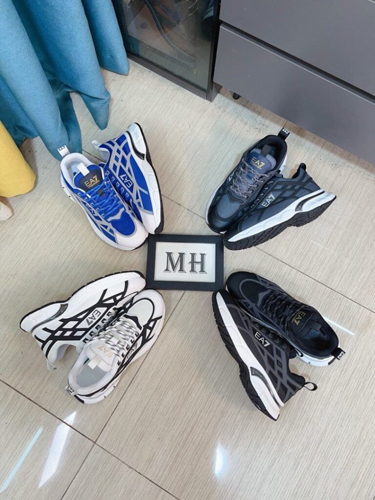 Shoe Style 2401155