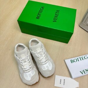 Bottega Veneta Shoe Style 3301111