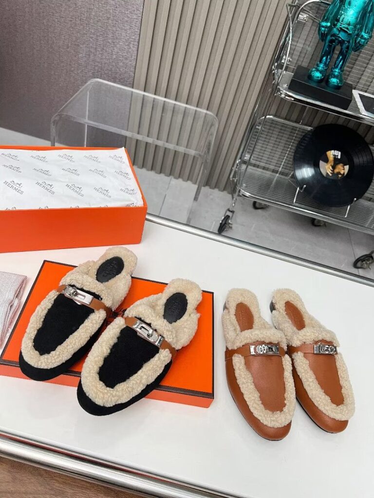 Hermes Shoe Style 2201116