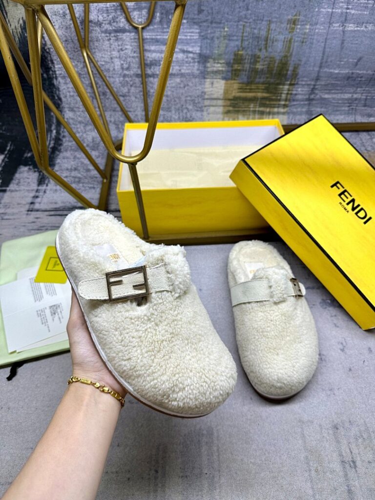 Fendi Shoe Style 2601173