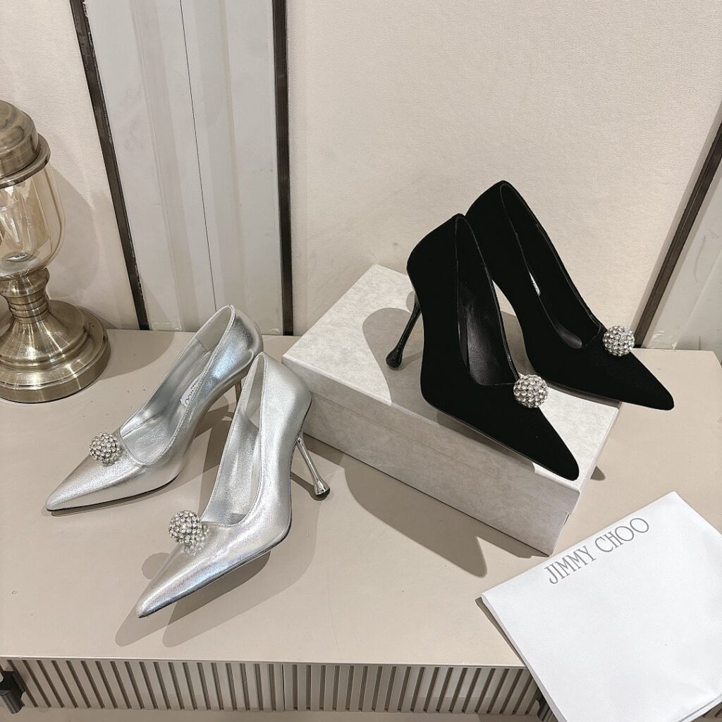 Jimmy Choo Shoe Style 3101135