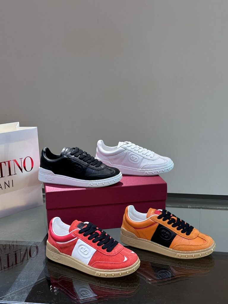 Valentino Shoe Style 2511126