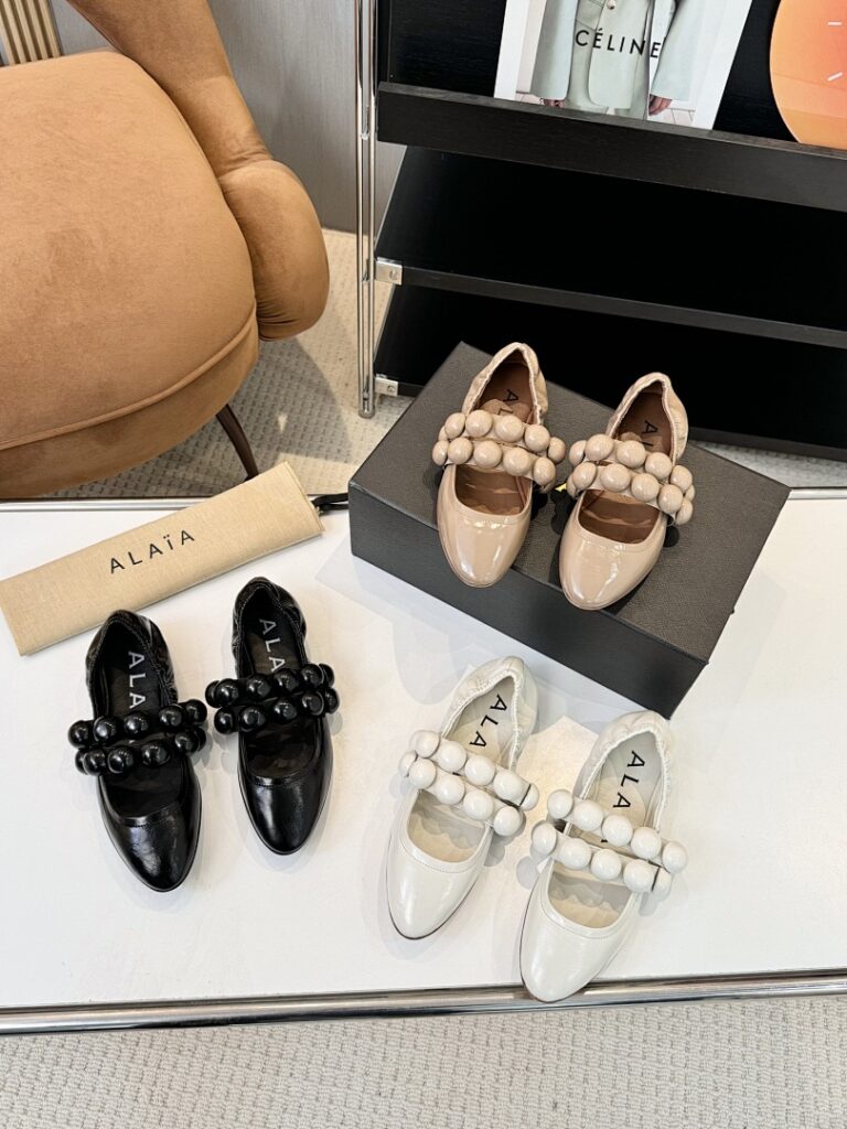 Alaia Shoe Style 3101170