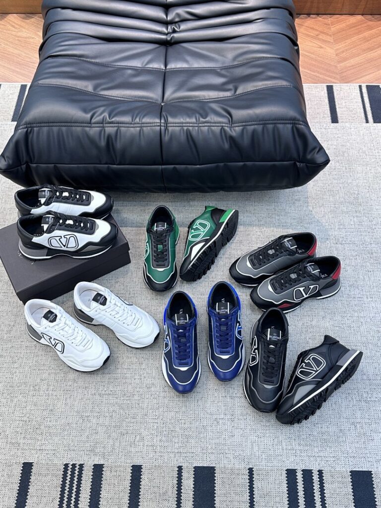 Valentino Shoe Style 2901126
