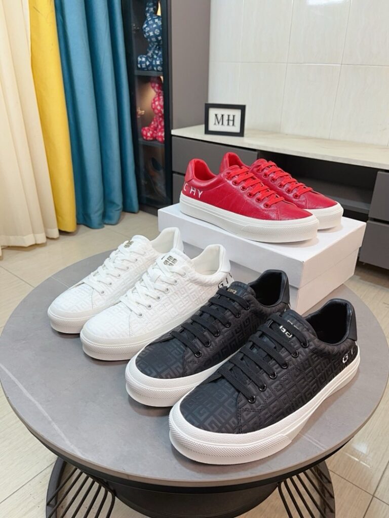 Givenchy Shoe Style 2201155