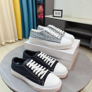 Givenchy Shoe Style 2201155