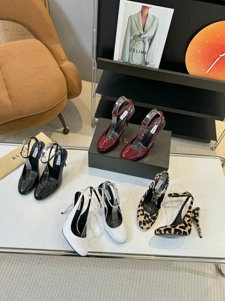 Alaia Shoe Style 3001170