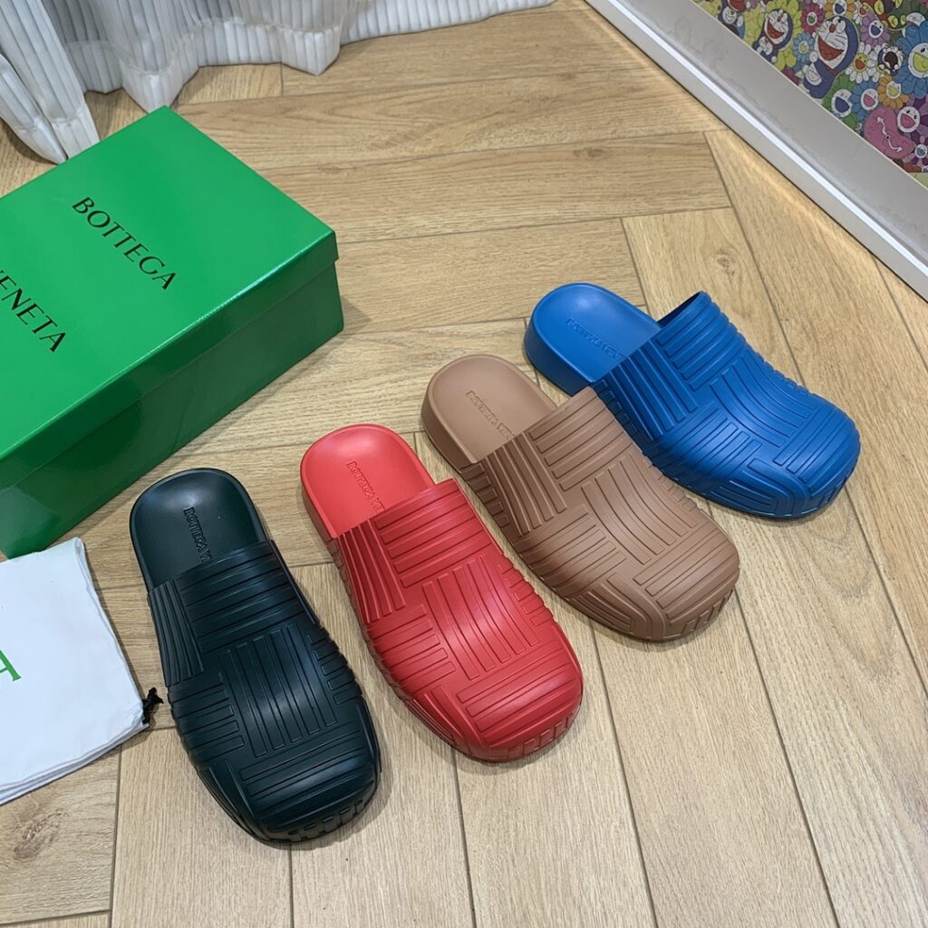 Bottega Veneta Shoe Style 2001191