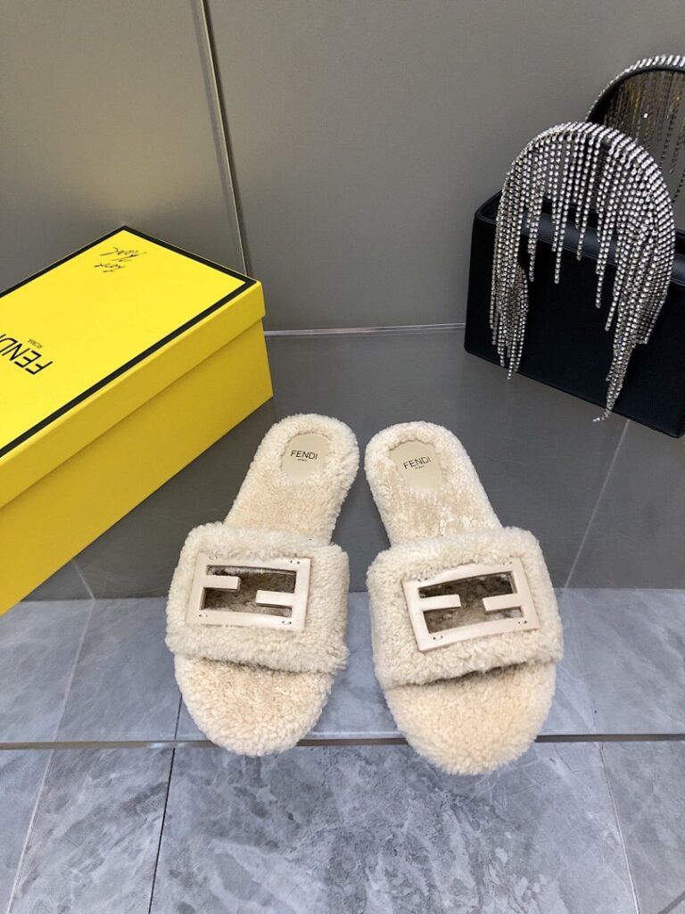 Fendi Shoe Style 2705224