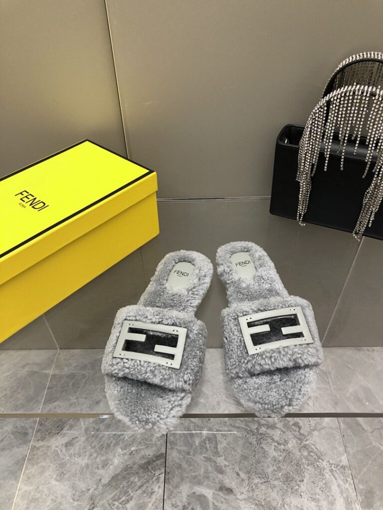 Fendi Shoe Style 2705224