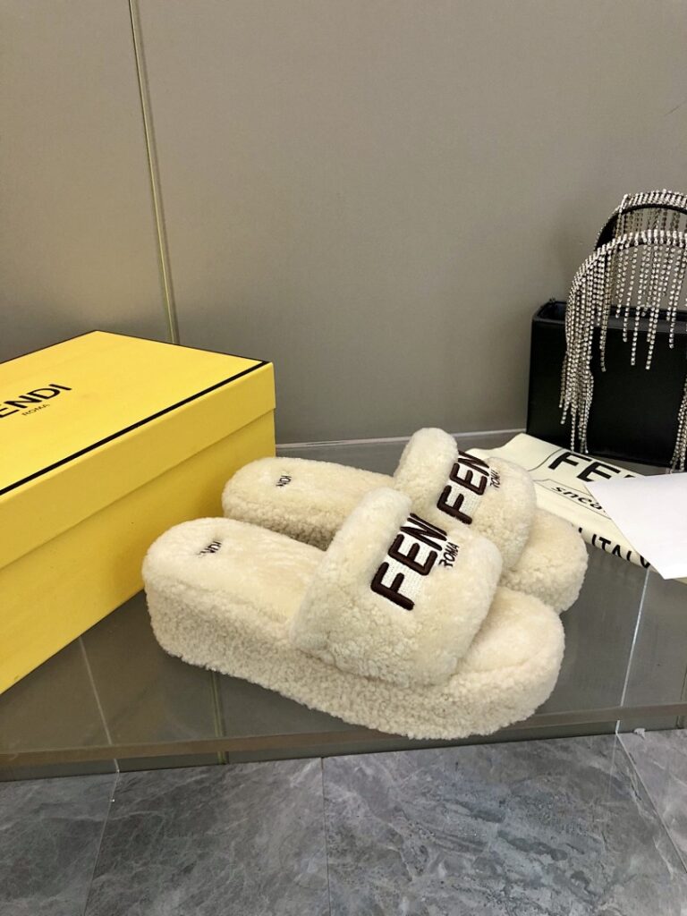 Fendi Shoe Style 2905224