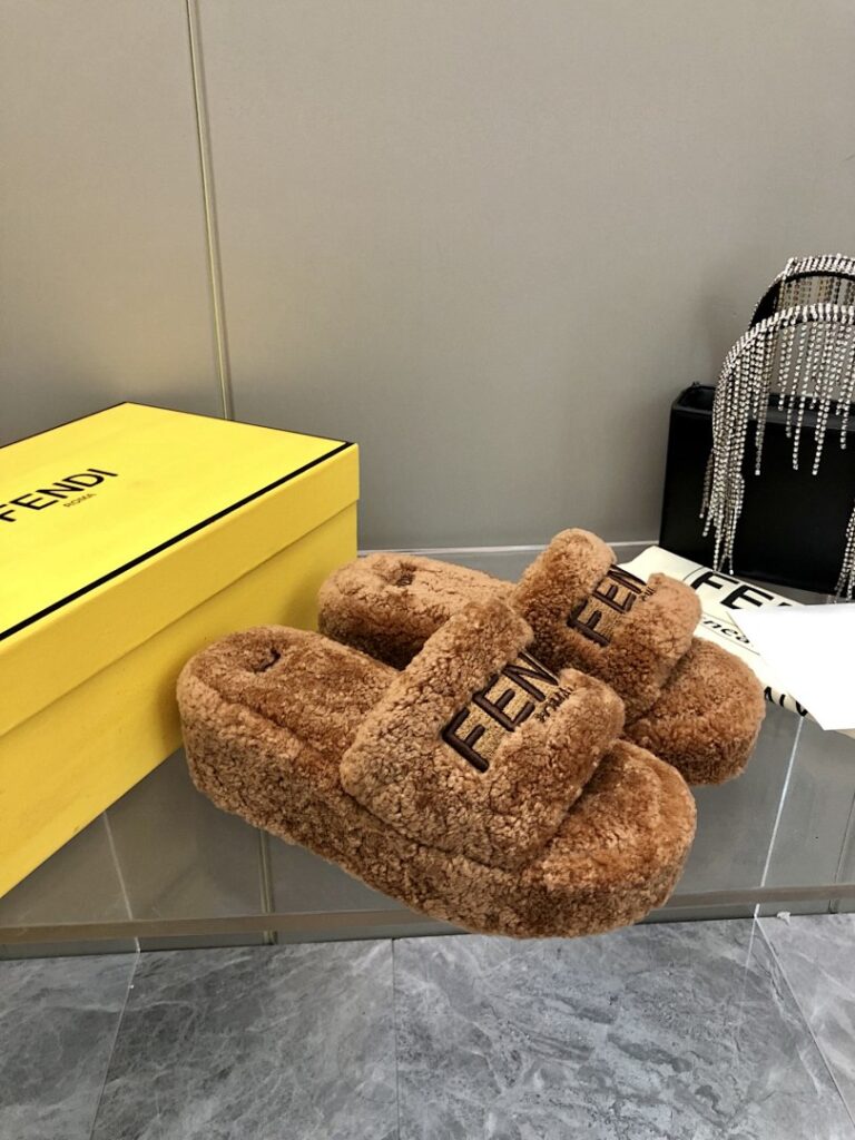 Fendi Shoe Style 2905224