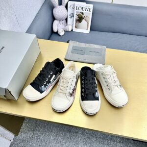 Balenciaga Shoe Style 2601192