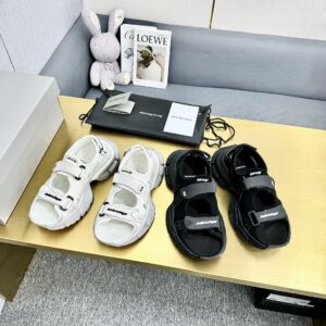 Balenciaga Shoe Style 3201192