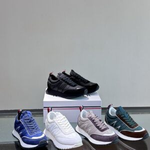 Moncler Shoe Style 3601126