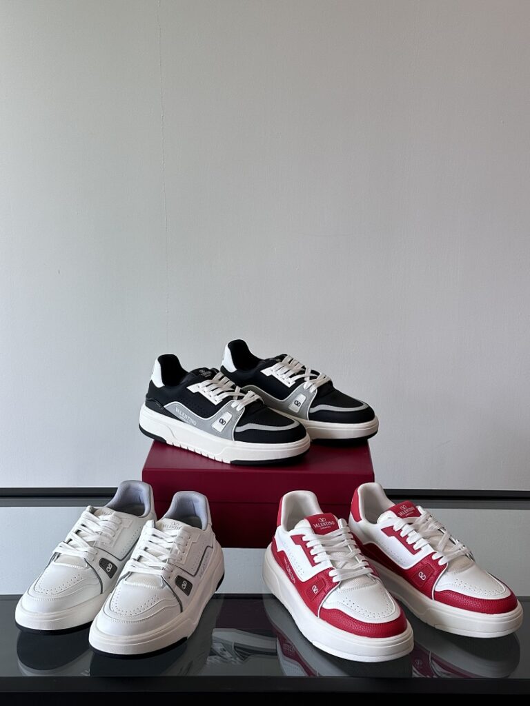 Valentino Shoe Style 3501126