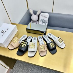 Givenchy Shoe Style 2101192
