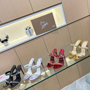 Christian Louboutin Shoe Style 2801192
