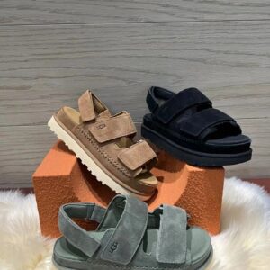 UGG Shoe Style 2601194