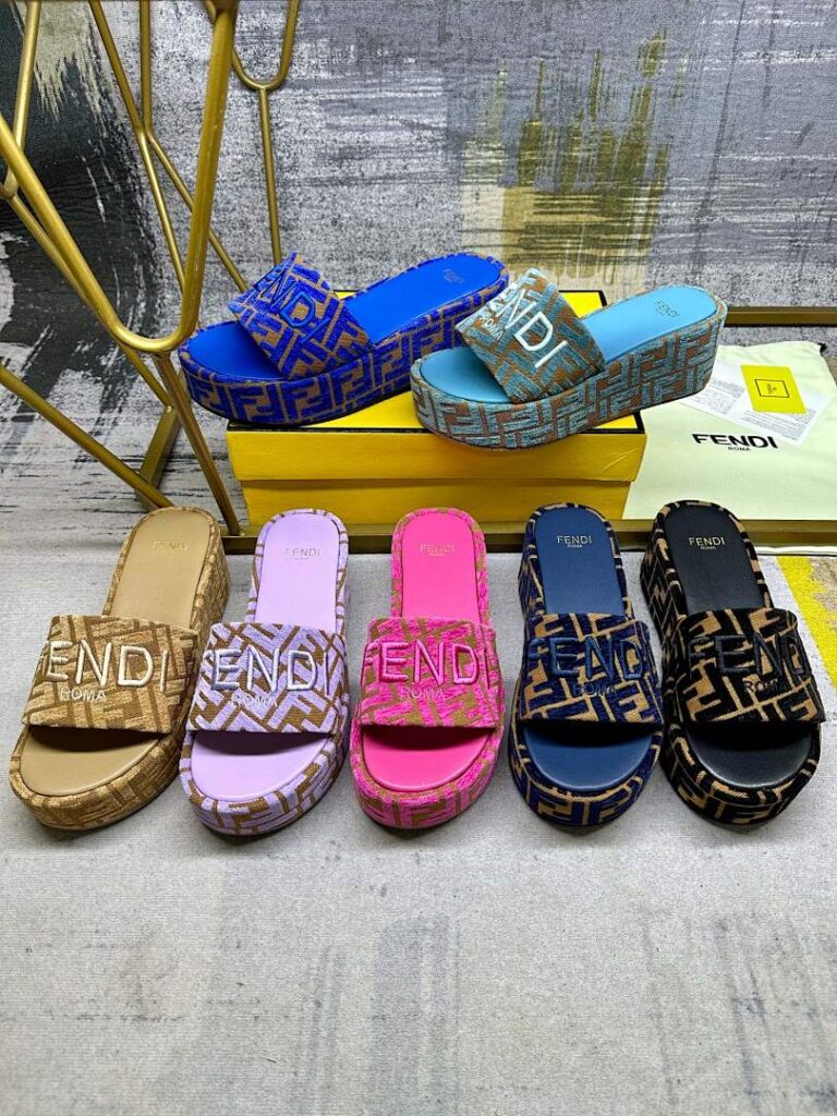 Fendi Shoe Style 2201173