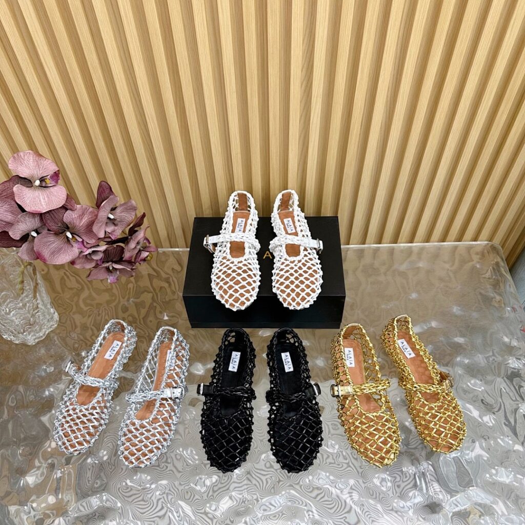 Alaia Shoe Style 3101197