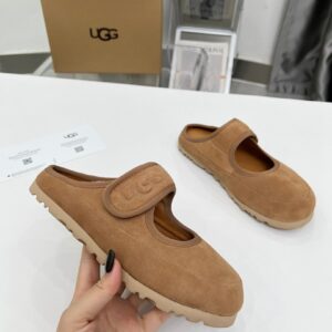 UGG Shoe Style 2001150