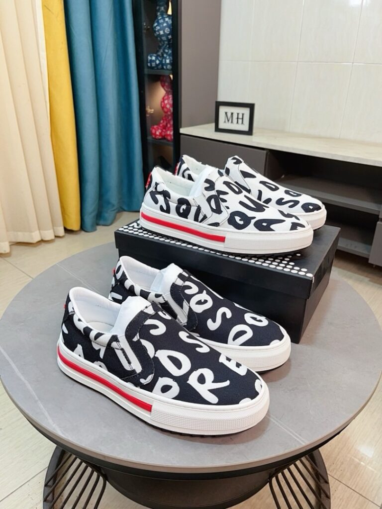 Shoe Style 2301155