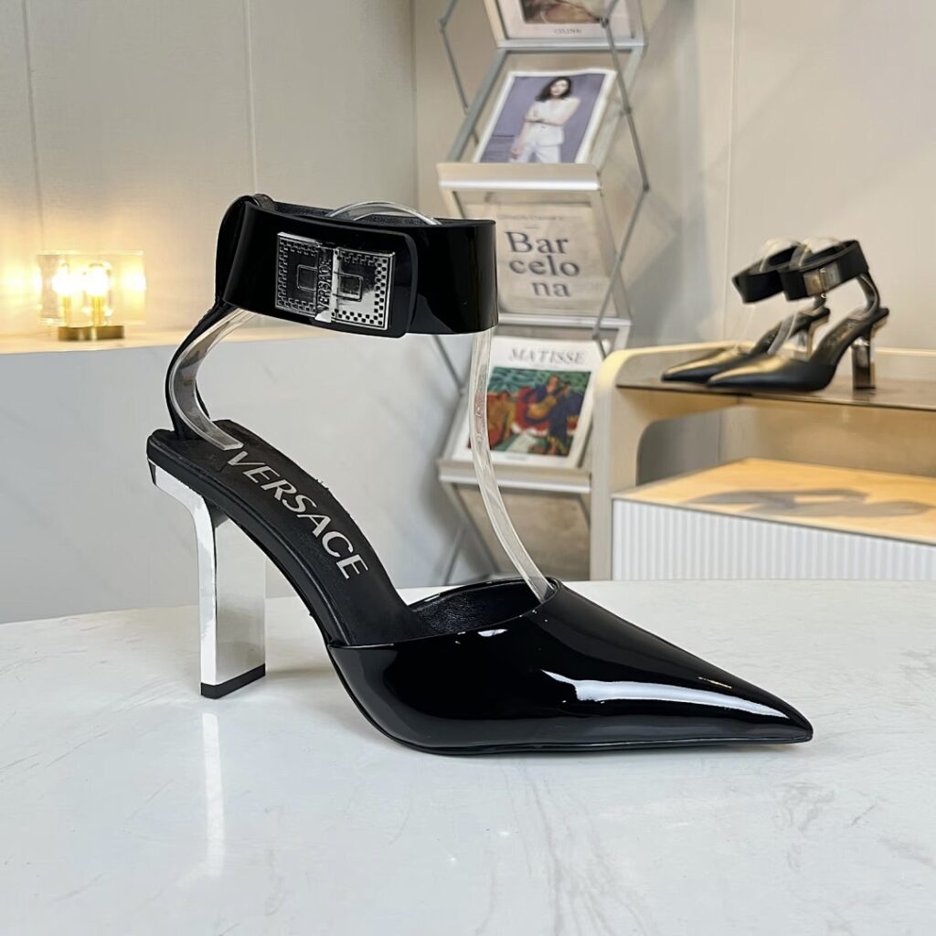 Shoe Style 2301132
