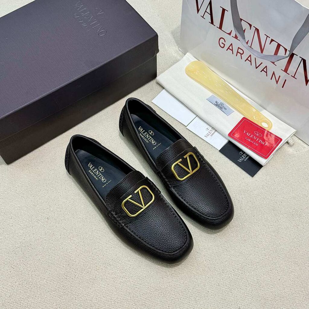 Valentino Shoe Style 3301128