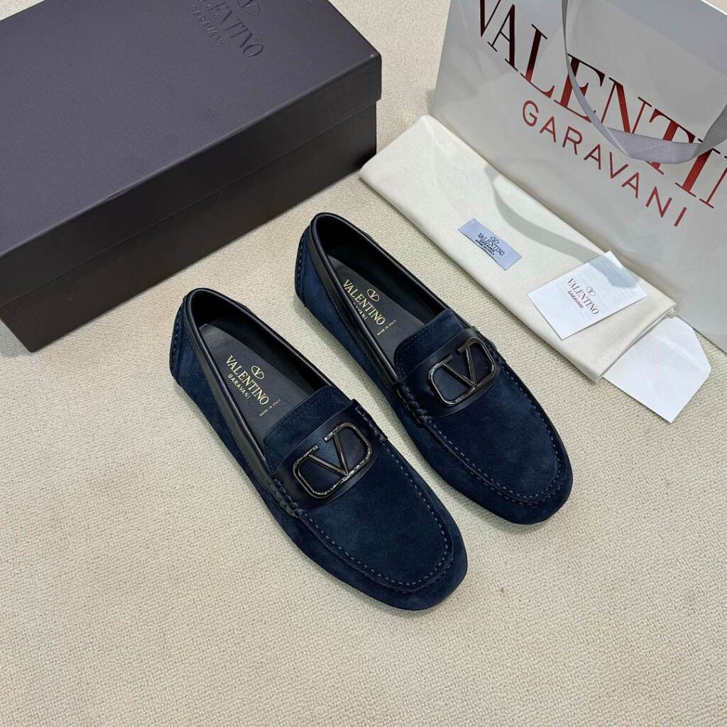 Valentino Shoe Style 3301128