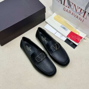 Valentino Shoe Style 3301128