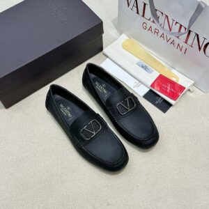 Valentino Shoe Style 3301128