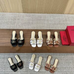Valentino Shoe Style 2201117