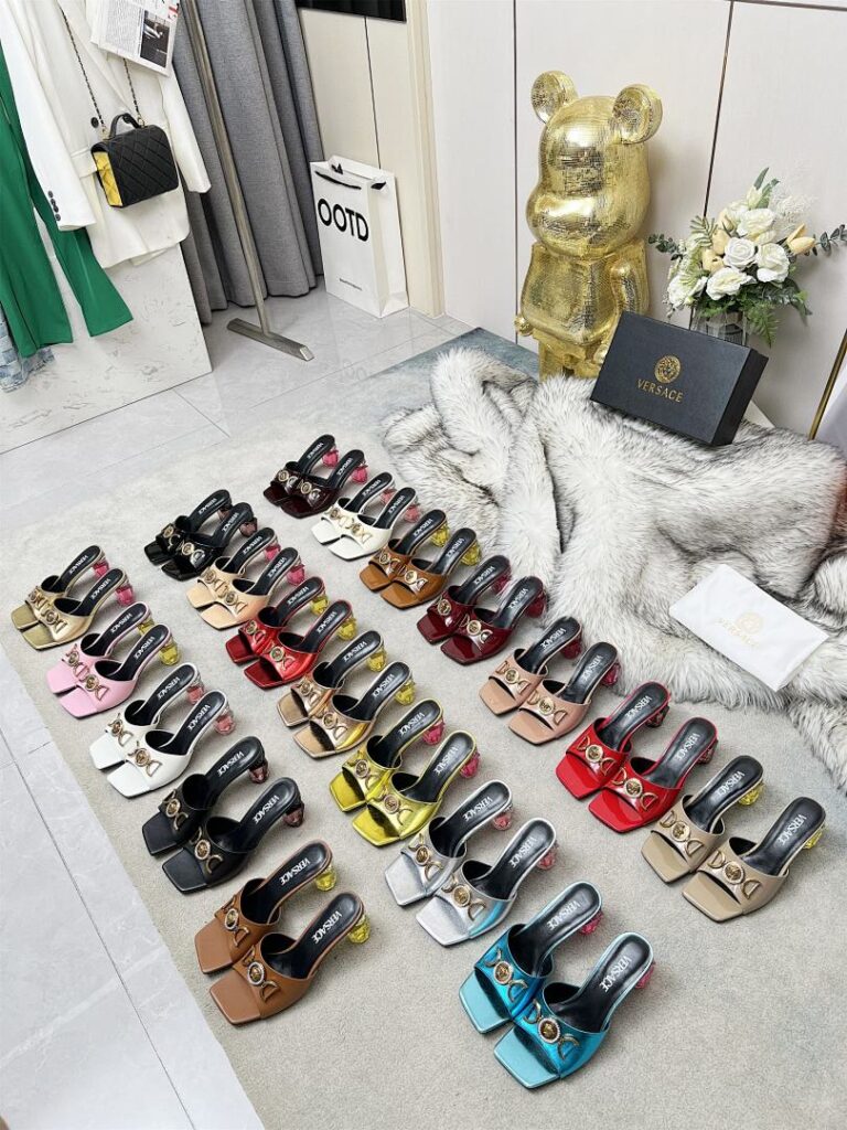 Shoe Style 2401131