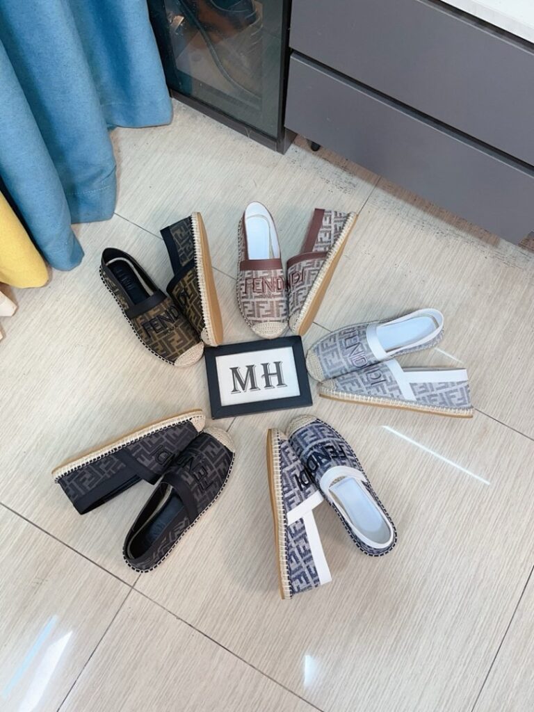Fendi Shoe Style 2301155