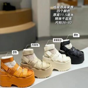 UGG Shoe Style 2801194