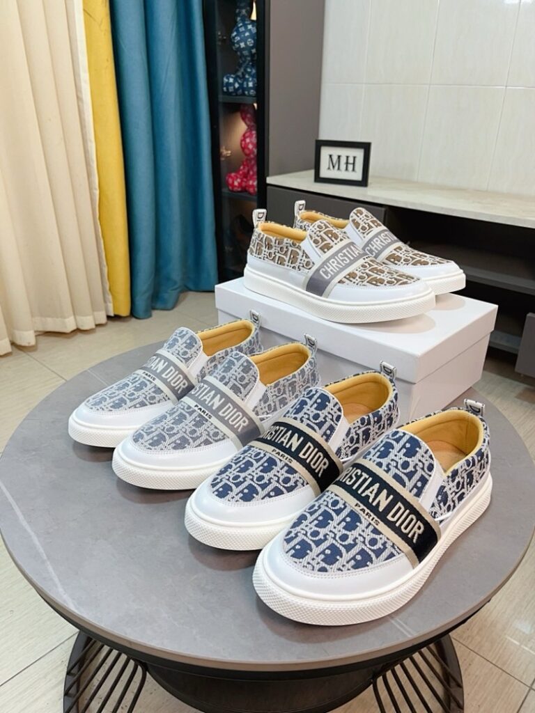 Dior Shoe Style 2201155