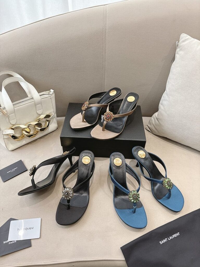 Saint Laurent Shoe Style 2801150