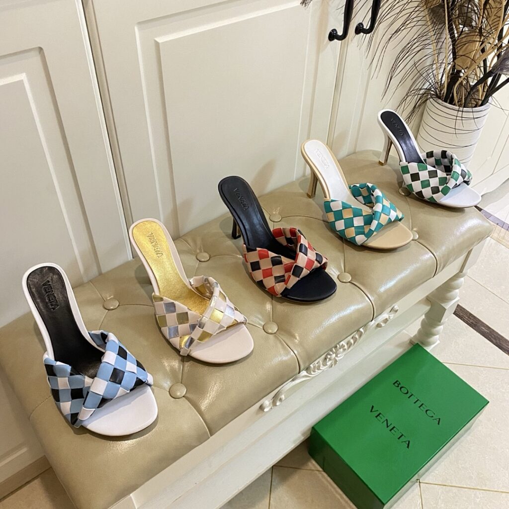 Bottega Veneta Shoe Style 3101134