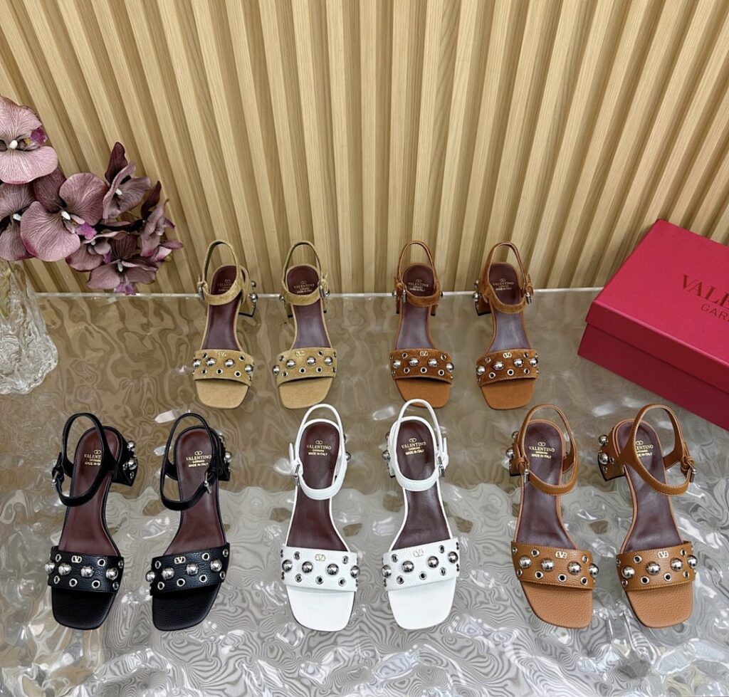 Valentino Shoe Style 2901197