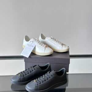 Valentino Shoe Style 2401126