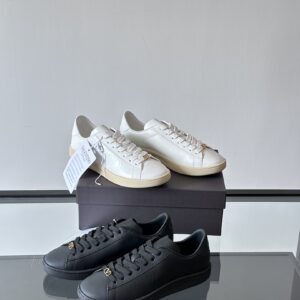 Valentino Shoe Style 2401126