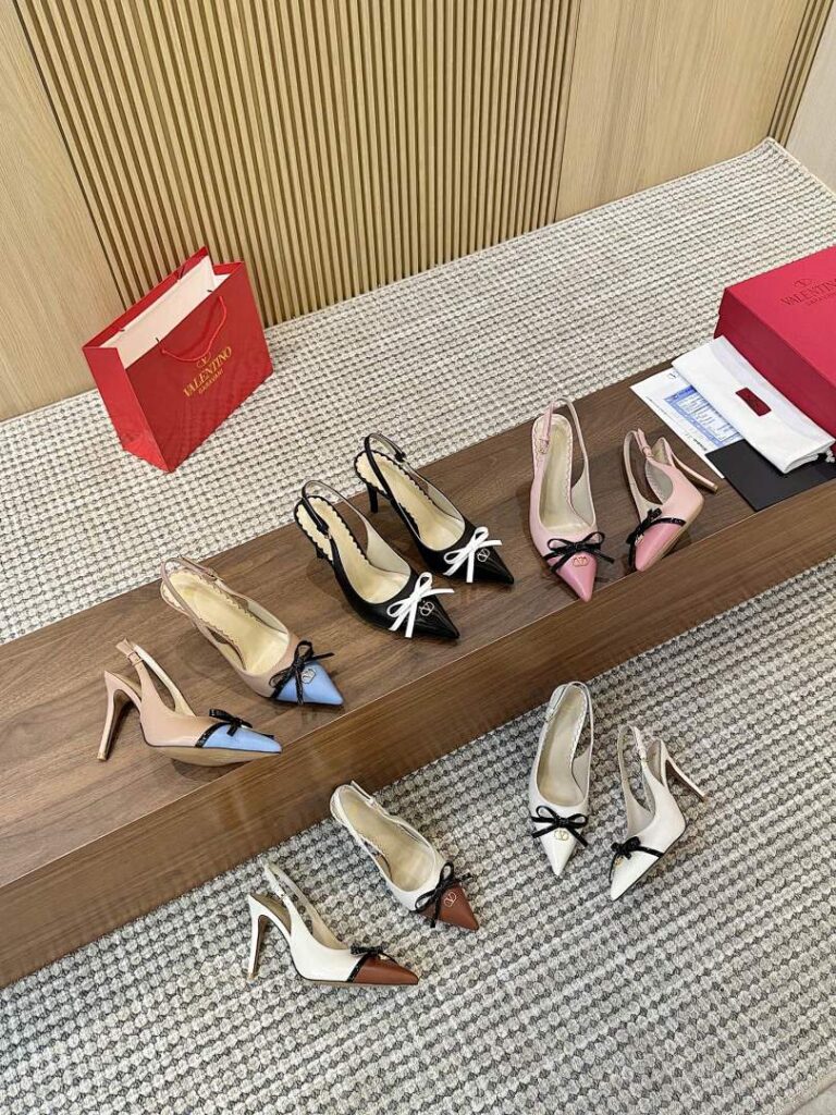 Valentino Shoe Style 2601133