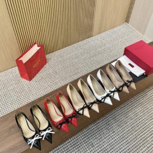 Valentino Shoe Style 2901133