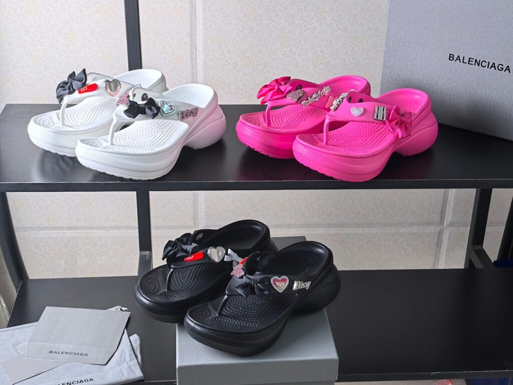 Balenciaga Shoe Style 2201175