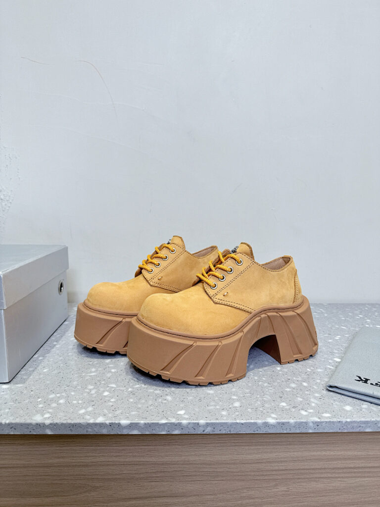 Shoe Style 2601150