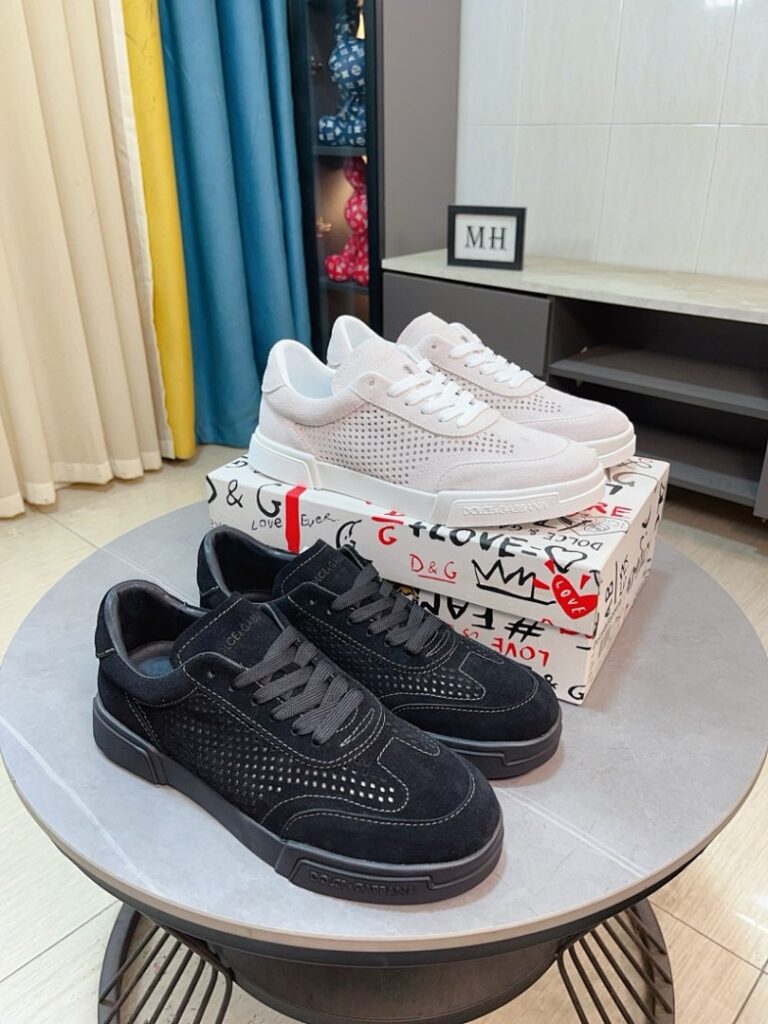Dolce & Gabbana Shoe Style 2401155